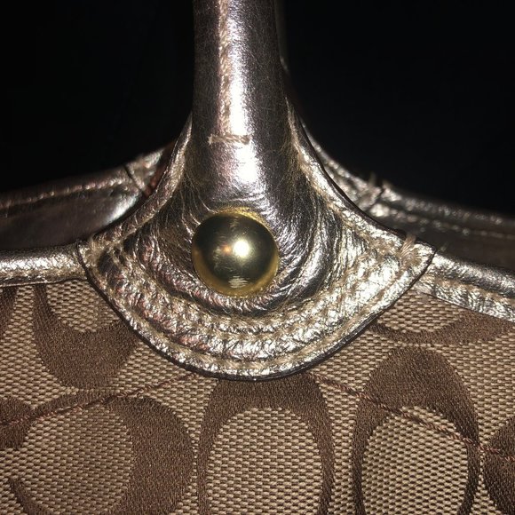 Beautiful and Flirty Authentic Coach Purse! - Picture 12 of 13